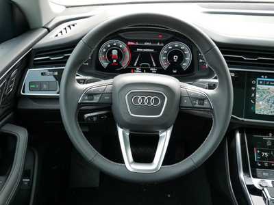 2023 Audi Q8, $74160. Photo 9