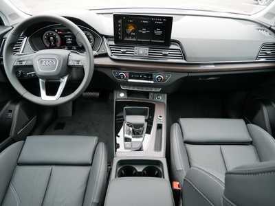 2024 Audi Q5, $54990. Photo 7
