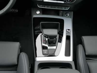 2024 Audi Q5, $54990. Photo 9