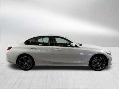 2023 BMW 3 Series, $43498. Photo 8