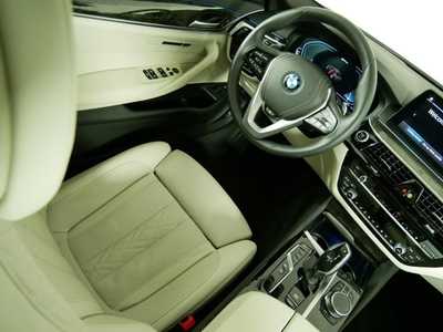 2023 BMW 5 Series, $52498. Photo 9