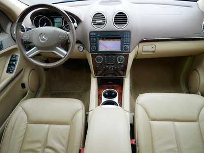 2011 Mercedes-Benz GL-Class, $8998. Photo 10