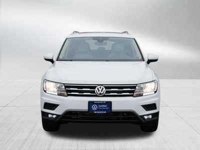 2021 Volkswagen Tiguan, $26998. Photo 2