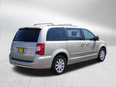 2012 Chrysler Town & Country, $10000. Photo 7