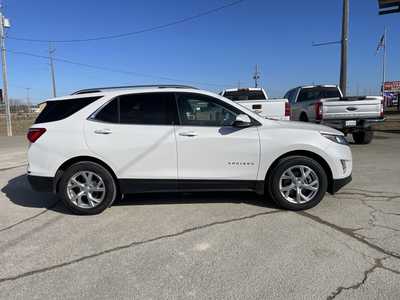 2018 Chevrolet Equinox, $13690. Photo 4