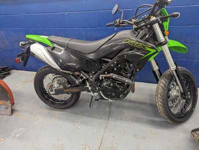 2023 Kawasaki Motorcycle, $4500. Photo 1