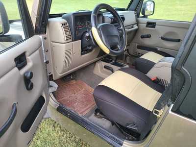 2004 Jeep Wrangler, $15500. Photo 7