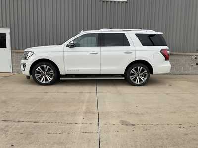 2020 Ford Expedition, $36950. Photo 2