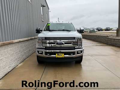2018 Ford F250 Crew Cab, $36664. Photo 4