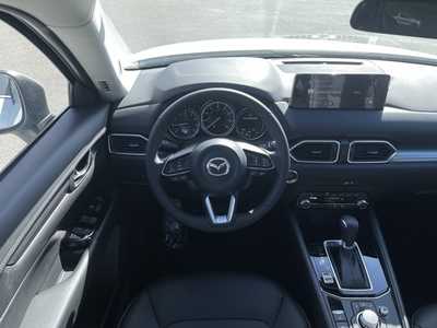 2024 Mazda CX-5, $31650. Photo 6