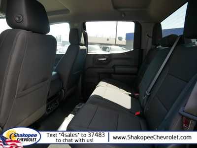2024 Chevrolet 1500 Crew Cab, $56410. Photo 8