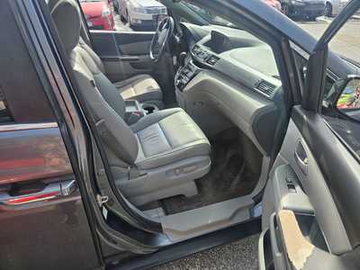 2013 Honda Odyssey, $4999. Photo 5