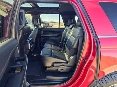 2020 Ford Expedition, $37900. Photo 9