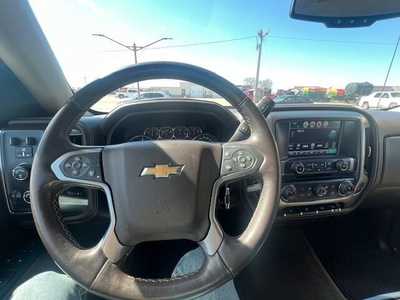 2017 Chevrolet 1500 Crew Cab, $31000. Photo 9