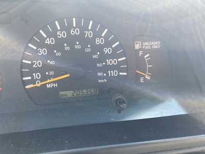 1998 Toyota Tacoma, $7995. Photo 9