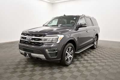 2022 Ford Expedition, $54999. Photo 10