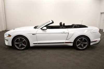 2022 Ford Mustang, $46995. Photo 7