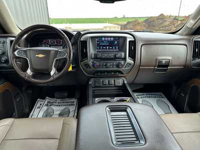 2018 Chevrolet 1500 Crew Cab, $31995.0. Photo 9
