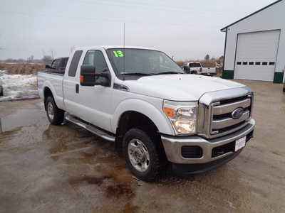 2013 Ford F250 Ext Cab, $12900. Photo 1
