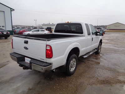 2013 Ford F250 Ext Cab, $12900. Photo 6