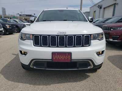 2020 Jeep Grand Cherokee, $25990. Photo 11