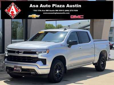 2022 Chevrolet 1500 Crew Cab, $42950. Photo 1