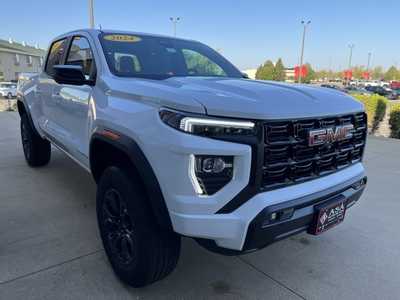 2024 GMC Canyon Crew Cab, $43578. Photo 6