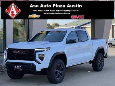 2024 GMC Canyon Crew Cab, $43578. Photo 1