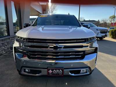 2021 Chevrolet 1500 Crew Cab, $36950. Photo 4