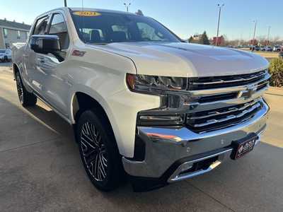 2021 Chevrolet 1500 Crew Cab, $36950. Photo 5