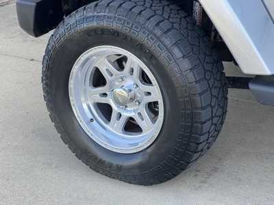 2012 Jeep Wrangler Unlimited, $17950. Photo 11