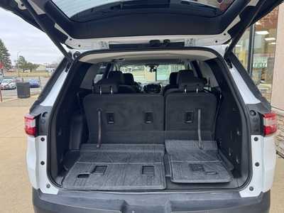 2019 Chevrolet Traverse, $21750. Photo 8