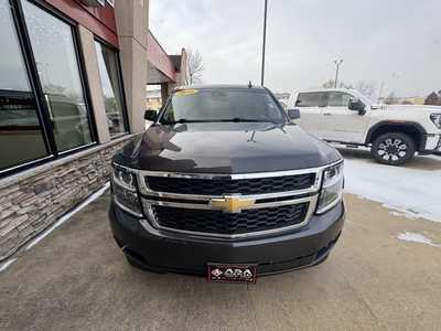 2016 Chevrolet Suburban, $18950. Photo 3