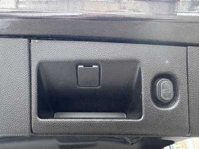 2016 Chevrolet Suburban, $18950. Photo 8