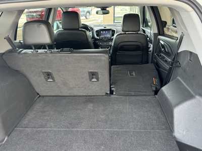 2022 GMC Terrain, $23950. Photo 8