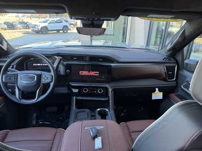 2025 GMC 3500 Crew Cab, $99435. Photo 12