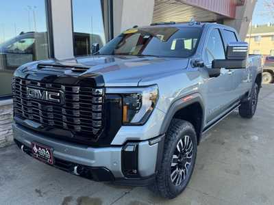 2025 GMC 3500 Crew Cab, $99435. Photo 2