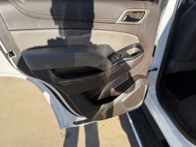 2019 GMC Yukon, $37950. Photo 10