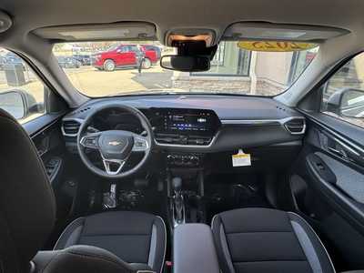 2025 Chevrolet TrailBlazer, $30080. Photo 12