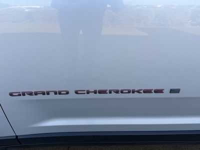 2022 Jeep Grand Cherokee, $33850. Photo 11