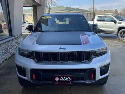2022 Jeep Grand Cherokee, $33850. Photo 3