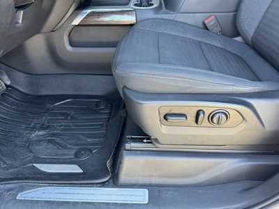 2021 GMC 1500 Crew Cab, $31450. Photo 11