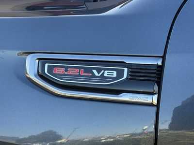 2019 GMC 1500 Crew Cab, $39950. Photo 10