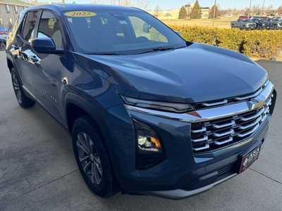 2025 Chevrolet Equinox, $29995. Photo 4