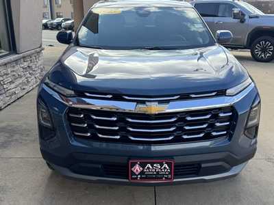 2025 Chevrolet Equinox, $32595. Photo 3