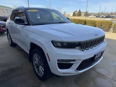 2023 Jeep Grand Cherokee, $39950. Photo 4