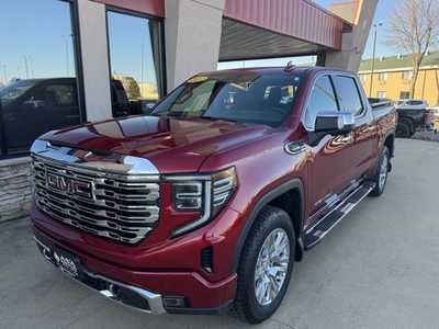 2022 GMC 1500 Crew Cab, $49950. Photo 2