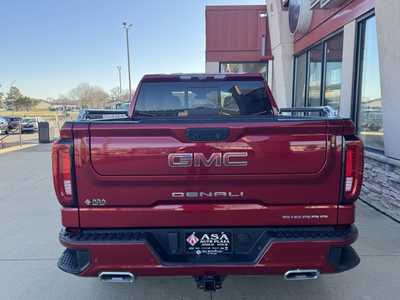 2022 GMC 1500 Crew Cab, $49950. Photo 6