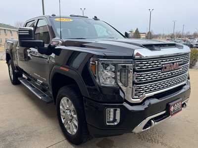 2020 GMC 2500 Crew Cab, $39950. Photo 4