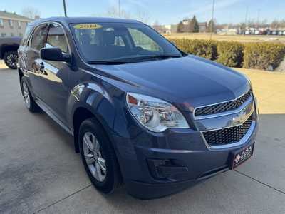 2014 Chevrolet Equinox, $13350. Photo 4